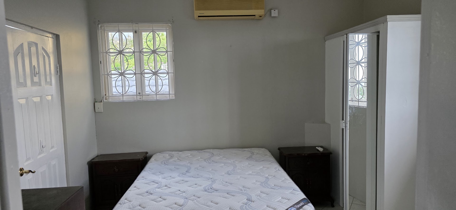 Smokey vale 1 Bedroom Retreat Bedroom